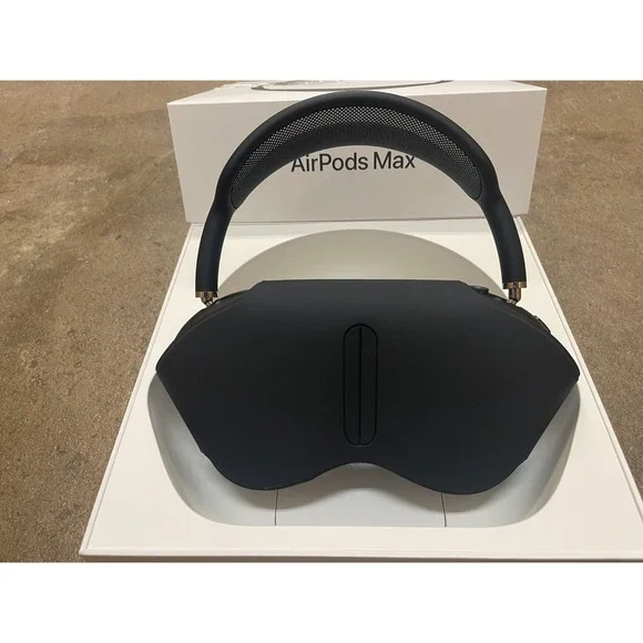 Apple AirPods Max Midnight Black Bluetooth USB-C Headphones Smart Case Open Box